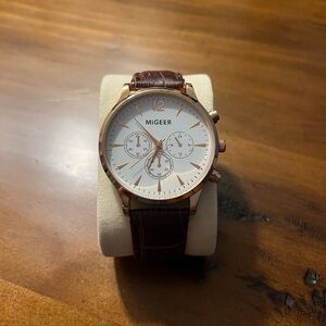 Migeer Brown Leather Strap Watch